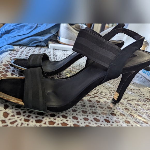 DKNY Black Heels with Gold Trim - Picture 3 of 7